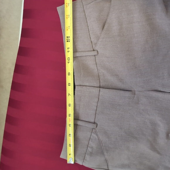 New York and Co • airy light pants ( size 4p ) - Picture 9 of 10